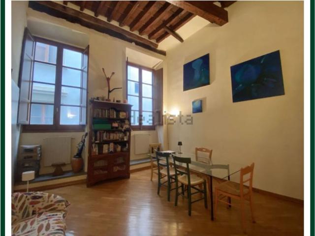 Appartamento in vendita di 80 m² in Via Por Santa Maria