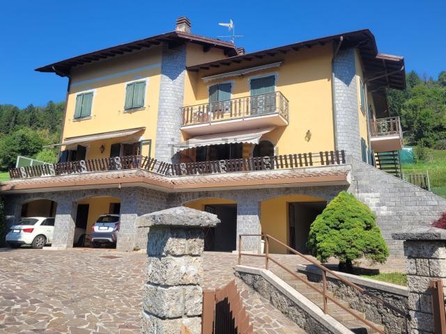 Appartamento in vendita di 80 m² in Via Privata Cima Bàres