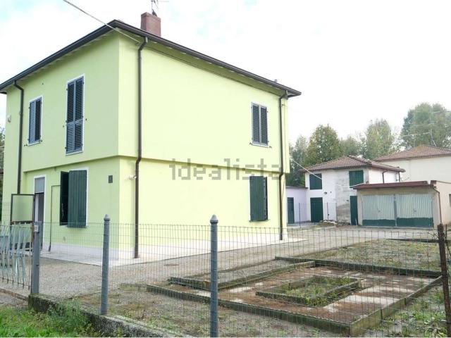 Appartamento in vendita di 80 m² in Via Q.Pioppi, 12