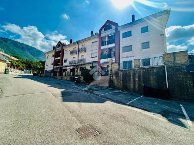 Appartamento in vendita di 80 m² in Piazza Rocco Galdieri, 34