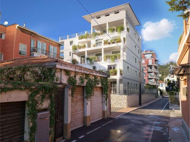 Appartamento in vendita di 80 m² in Via Regina Margherita, 22