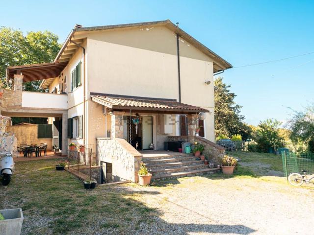 Appartamento in vendita di 80 m² in Via Ribientini