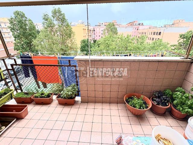 Appartamento in vendita di 80 m² in Via Rutilio Namaziano