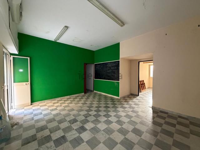 Appartamento in vendita di 80 m² in Via Sampolo, 220