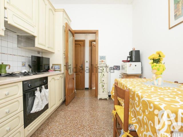 Appartamento in vendita di 80 m² in Via San Bartolomeo del Fossato, 20