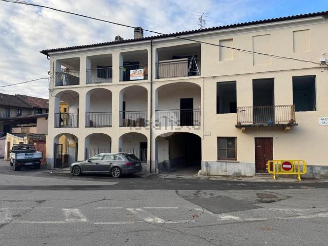 Appartamento in vendita di 80 m² in Via San Francesco D&apos Assisi, 3