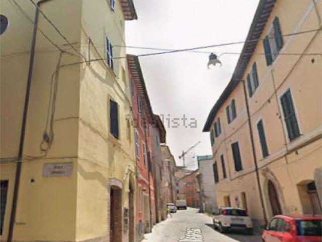 Appartamento in vendita di 80 m² in Via San Francesco, 2