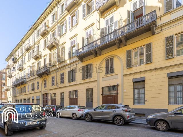Appartamento in vendita di 80 m² in Via Saluzzo, 6
