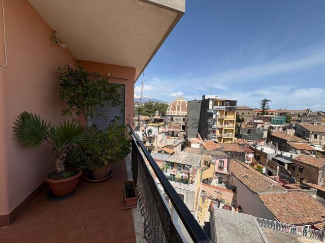 Appartamento in vendita di 80 m² in Via Salvatore Vigo, 154
