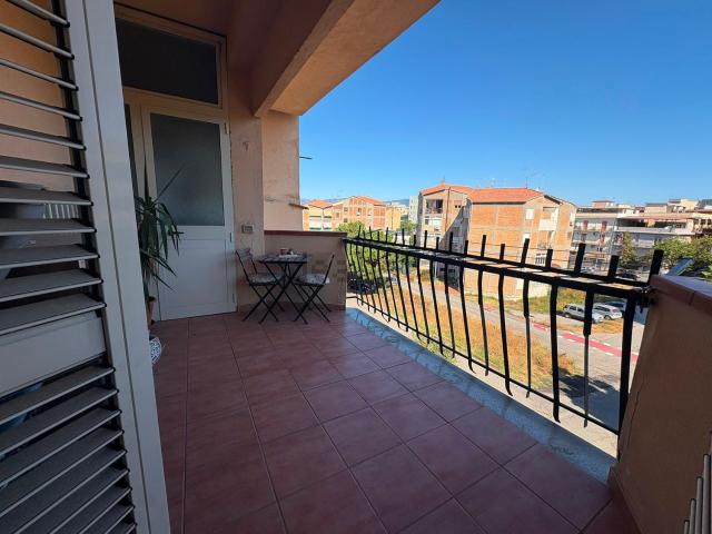 Appartamento in vendita di 80 m² in Via Sbarre Inferiori