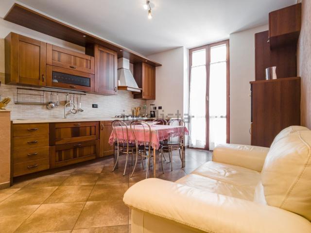 Appartamento in vendita di 80 m² in Via Sette Comuni, 10