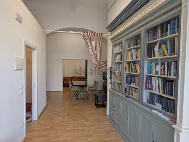 Appartamento in vendita di 80 m² in Via Solari, 39