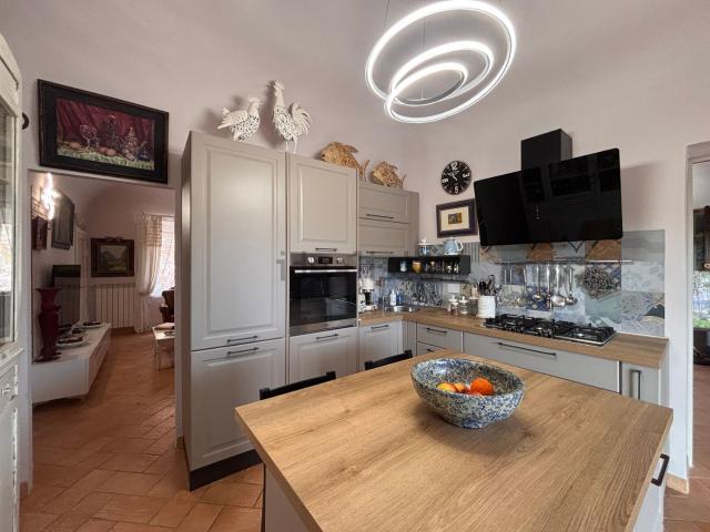 Appartamento in vendita di 80 m² in Via Solferino