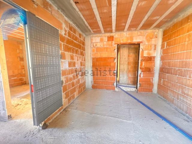 Appartamento in vendita di 80 m² in Via Spataro Ovest