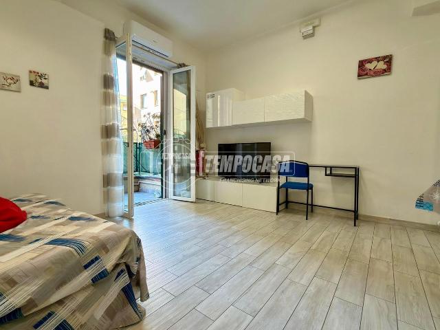 Appartamento in vendita di 80 m² in Via Sparta, 36