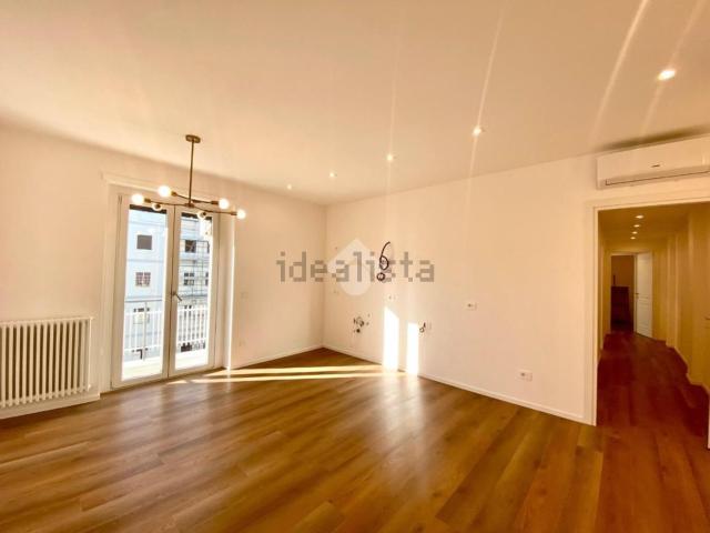Appartamento in vendita di 80 m² in Viale Marco Fulvio Nobiliore, 64