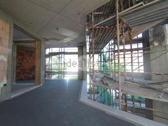 Appartamento in vendita di 80 m² in Viale C. Colombo, 149