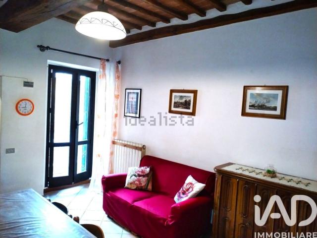 Appartamento in vendita di 80 m² in Viale Camillo Benso di Cavour