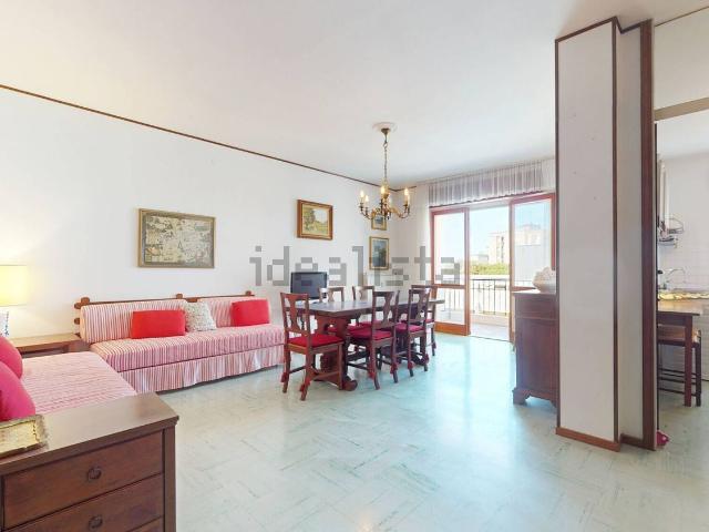 Appartamento in vendita di 80 m² in Viale Dante Alighieri, 77