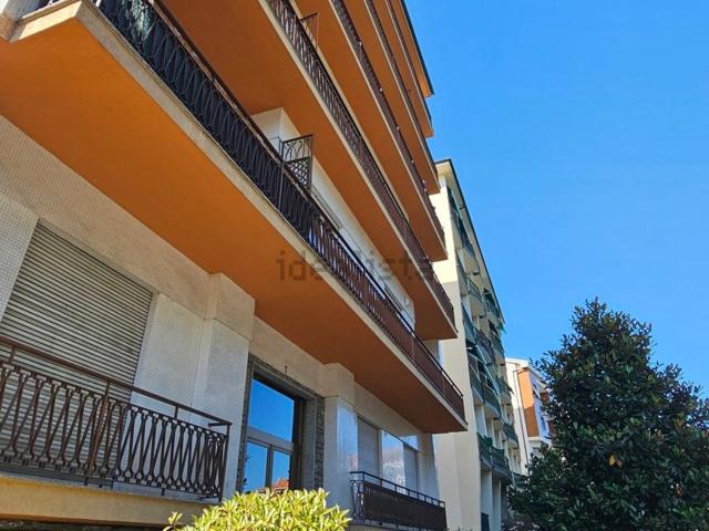 Appartamento in vendita di 80 m² in Viale dei Partigiani, 9