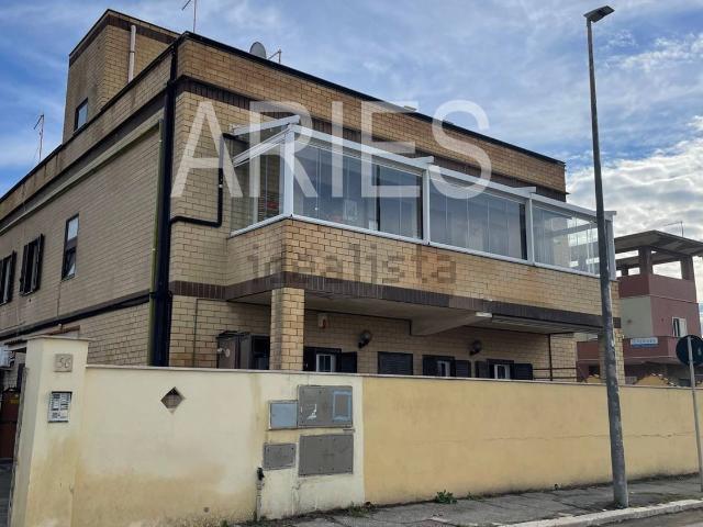 Appartamento in vendita di 80 m² in Viale della Pesca, 56