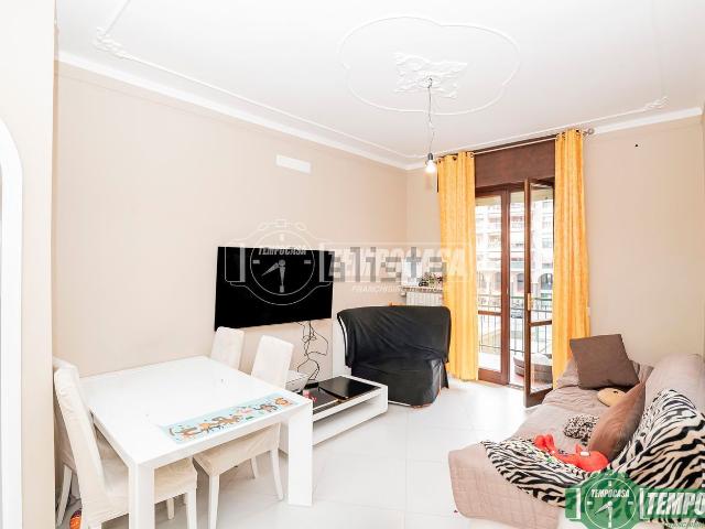 Appartamento in vendita di 80 m² in Viale Fratelli Cervi, 8