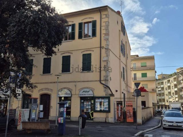 Appartamento in vendita di 80 m² in Viale Giacomo Matteotti, 26