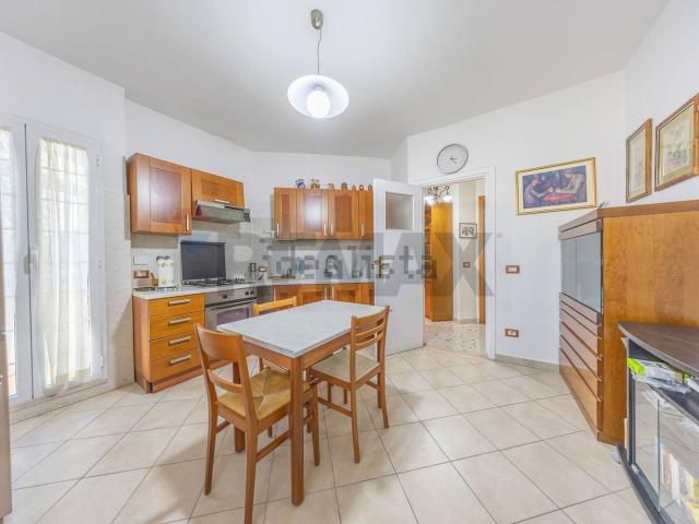 Appartamento in vendita di 80 m² in Viale San Giovanni Bosco, 128
