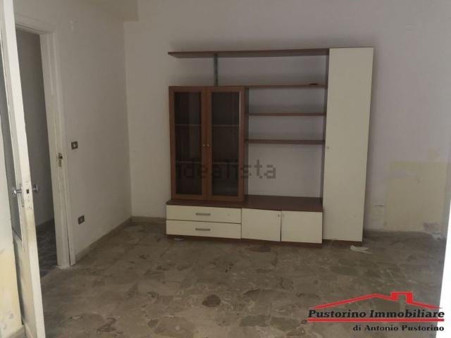Appartamento in vendita di 80 m² in Viale V Traversa Scordino II