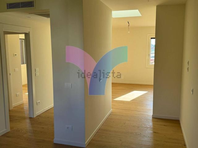 Appartamento in vendita di 80 m² in Viale XV Luglio, 81