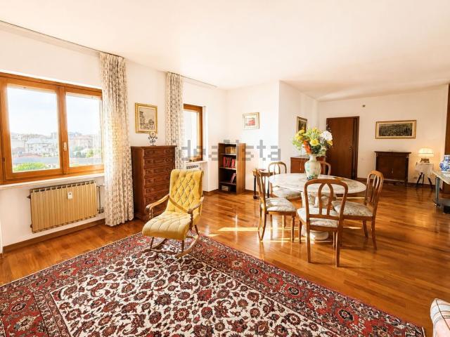 Appartamento in vendita di 81 m² in Corso Giuseppe Romita, 27
