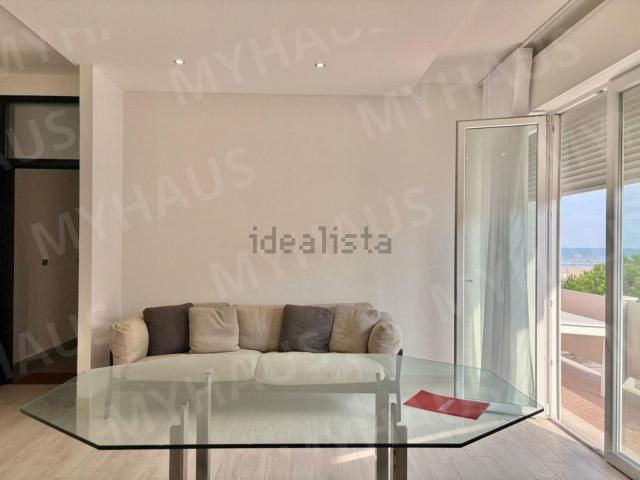 Appartamento in vendita di 81 m² in Lungomare Grazia Deledda, 106
