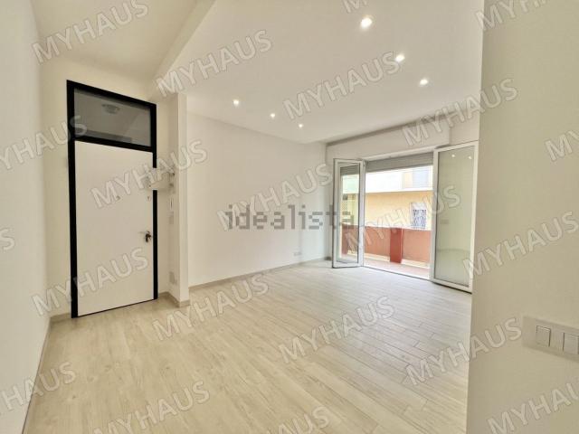 Appartamento in vendita di 81 m² in Lungomare Grazia Deledda, 108