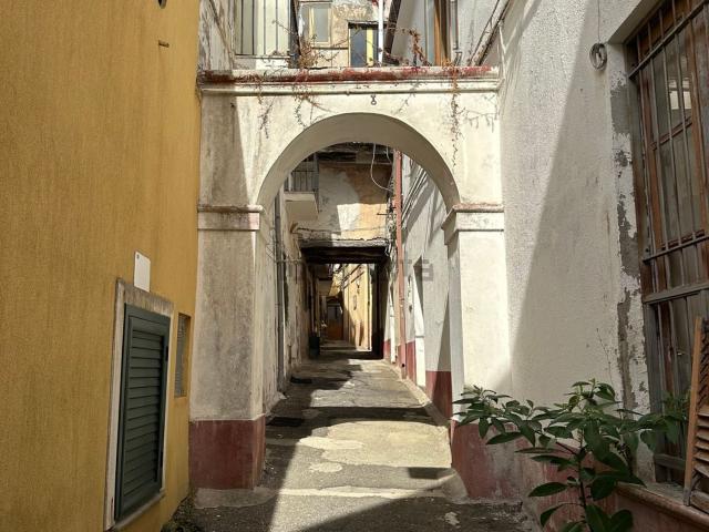 Appartamento in vendita di 81 m² in Largo Piano Grande, 14