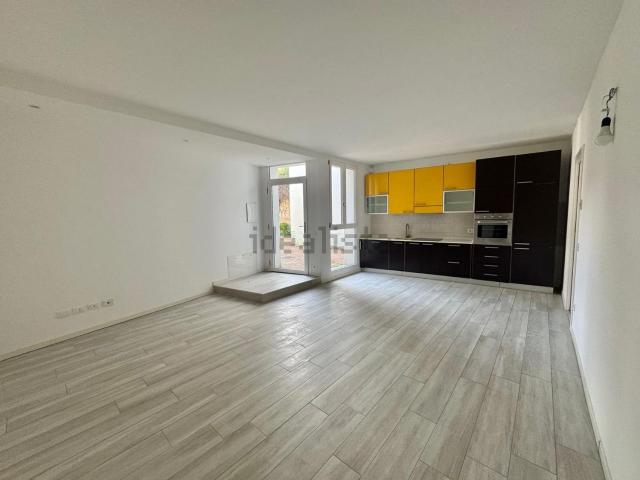 Appartamento in vendita di 81 m² in Piazza della Repubblica, 20