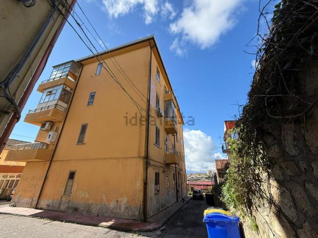 Appartamento in vendita di 81 m² in Traversa I Antonio Masciari, 7