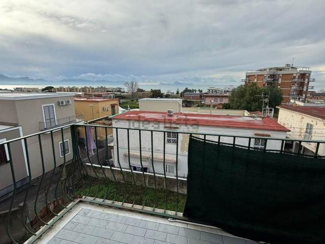 Appartamento in vendita di 81 m² in Vico II San Vito, 21