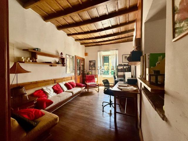 Appartamento in vendita di 81 m² in Via Umberto Primo