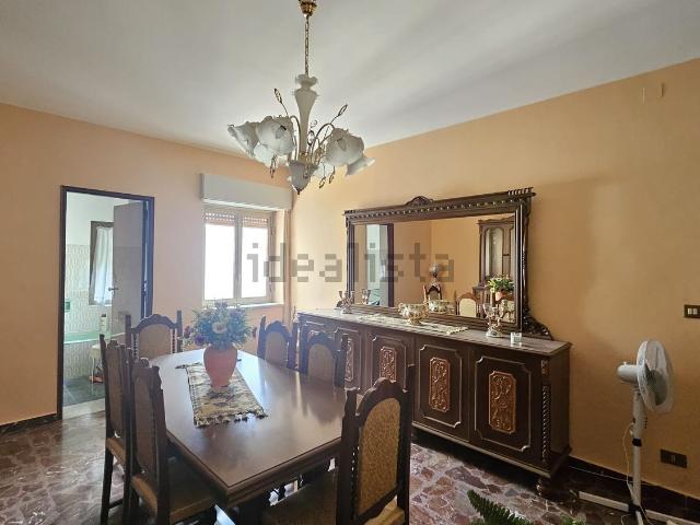 Appartamento in vendita di 81 m² in Via Vittorio Veneto