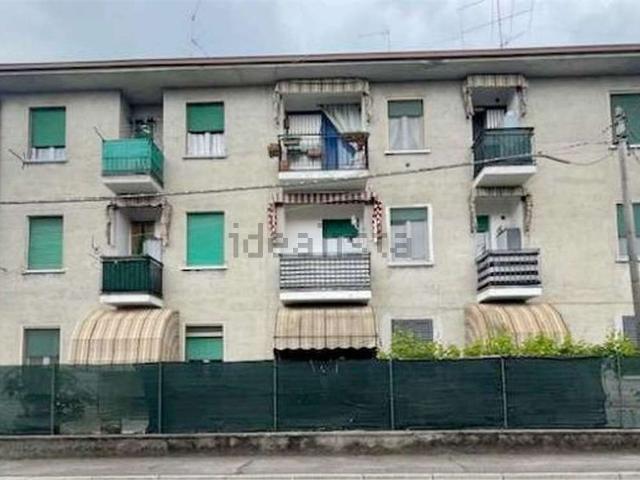 Appartamento in vendita di 81 m² in Via X Giornate, 35