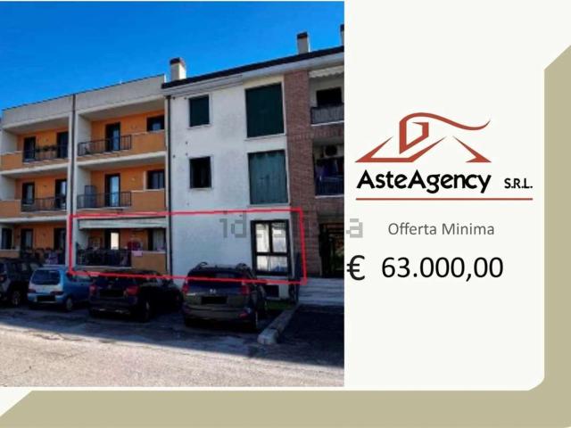 Appartamento in vendita di 81 m² in Via A. Canova, 12