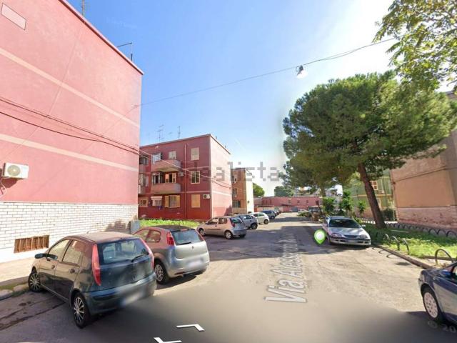 Appartamento in vendita di 81 m² in Via Alessandro Manzoni, 4