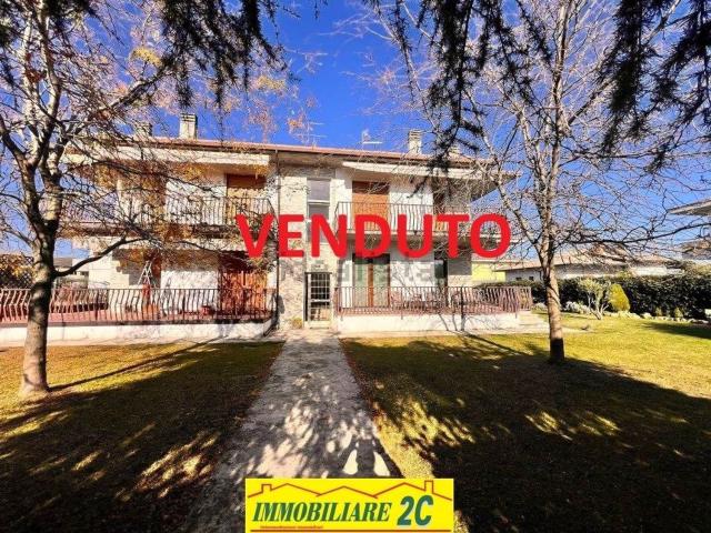 Appartamento in vendita di 81 m² in Via Balladoro
