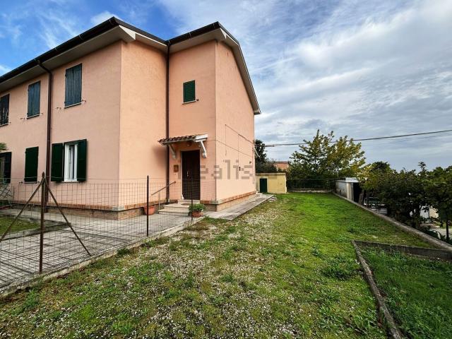 Appartamento in vendita di 81 m² in Via Cesare Battisti