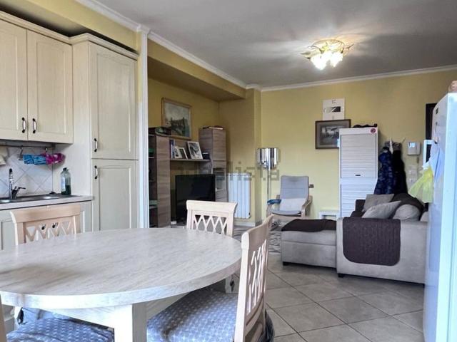 Appartamento in vendita di 81 m² in Via Circumvallazione, 130