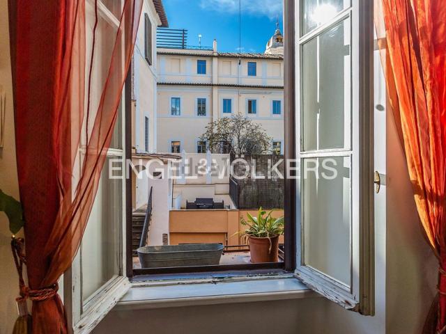 Appartamento in vendita di 81 m² in Via dei Cappellari