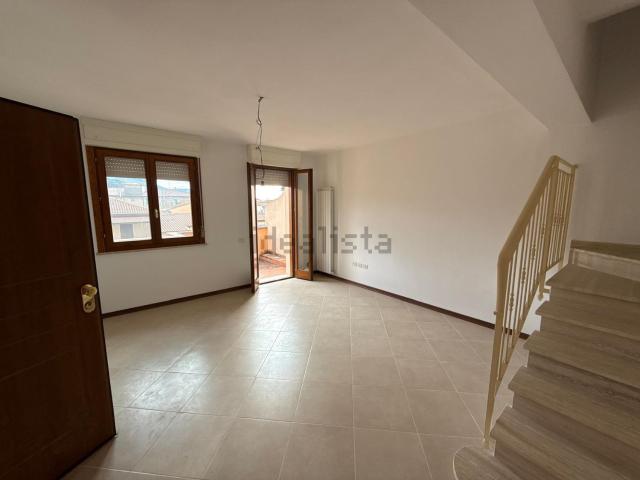 Appartamento in vendita di 81 m² in Via del Bagno