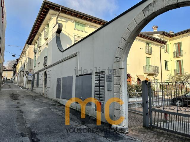 Appartamento in vendita di 81 m² in Via della Repubblica, 4
