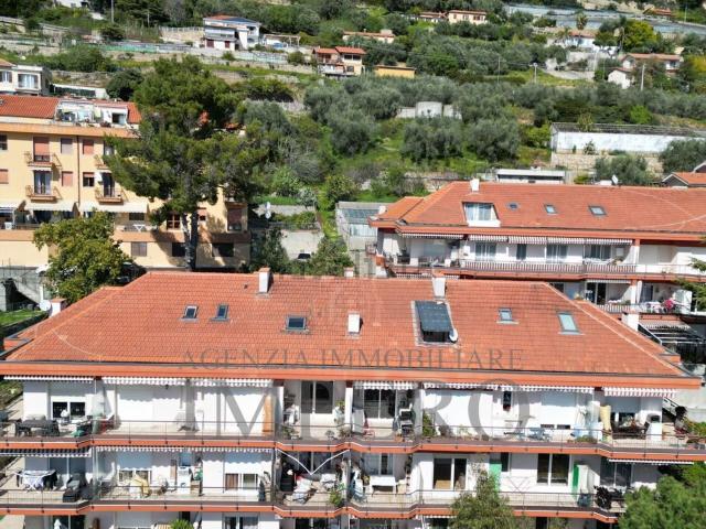 Appartamento in vendita di 81 m² in Via delle Gerbere, 1