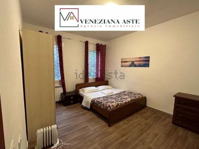 Appartamento in vendita di 81 m² in Via Enrico Cosenz, 8